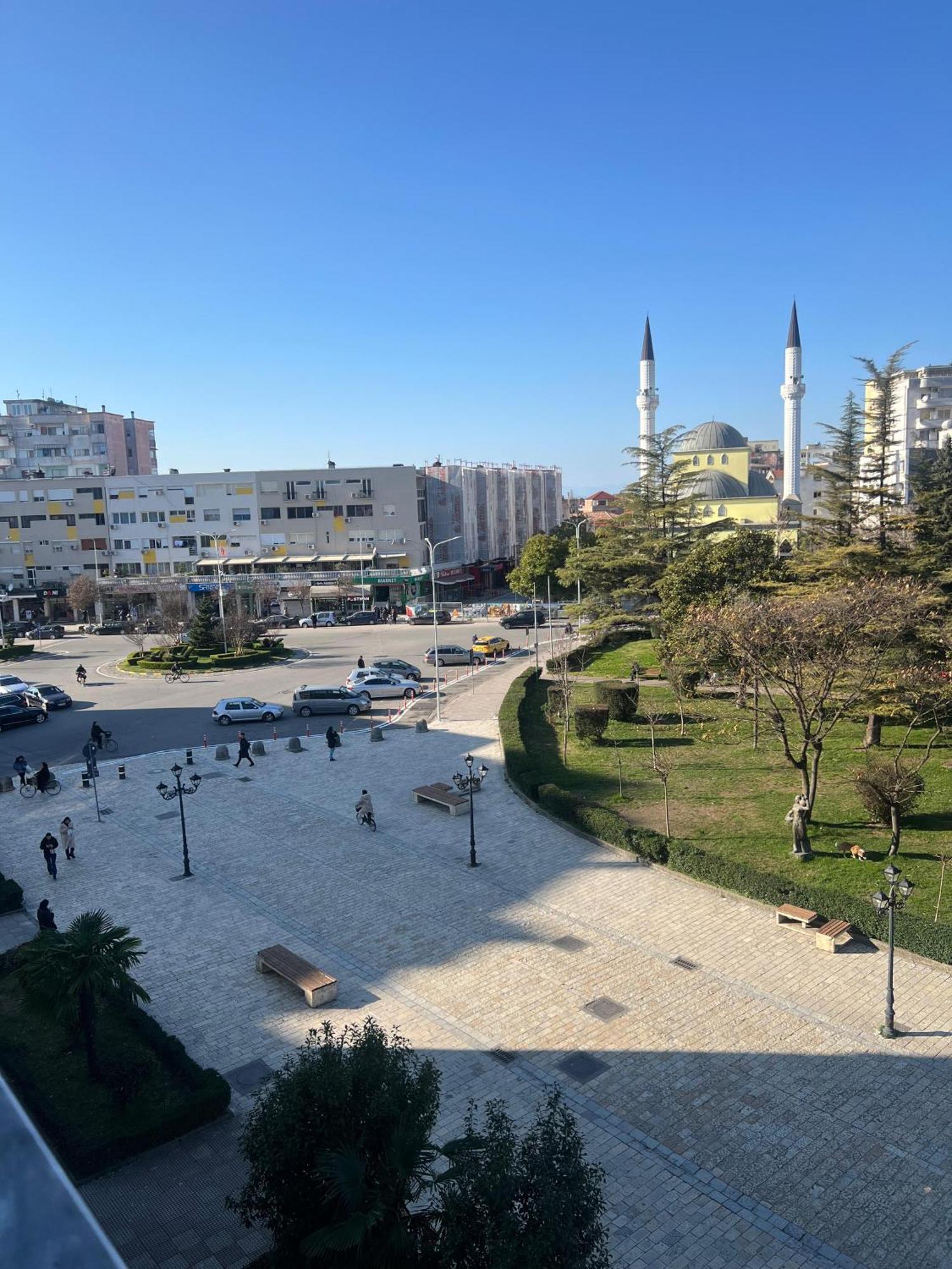 Temali Apartment 2 Shkoder Luaran gambar